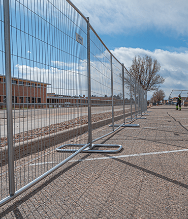 370px X 430px Construction Fencing 1